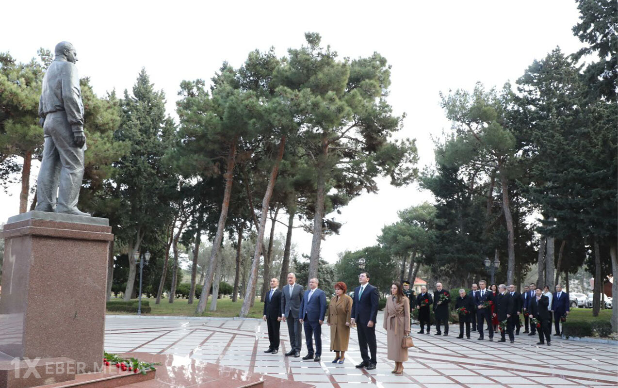 Suraxanıda hesabat yığıncağı keçirildi - Fotolar