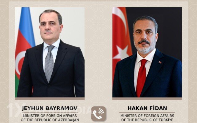 Ceyhun Bayramov Hakan Fidanla təhlükəsizlik vəziyyətini müzakirə etdi
