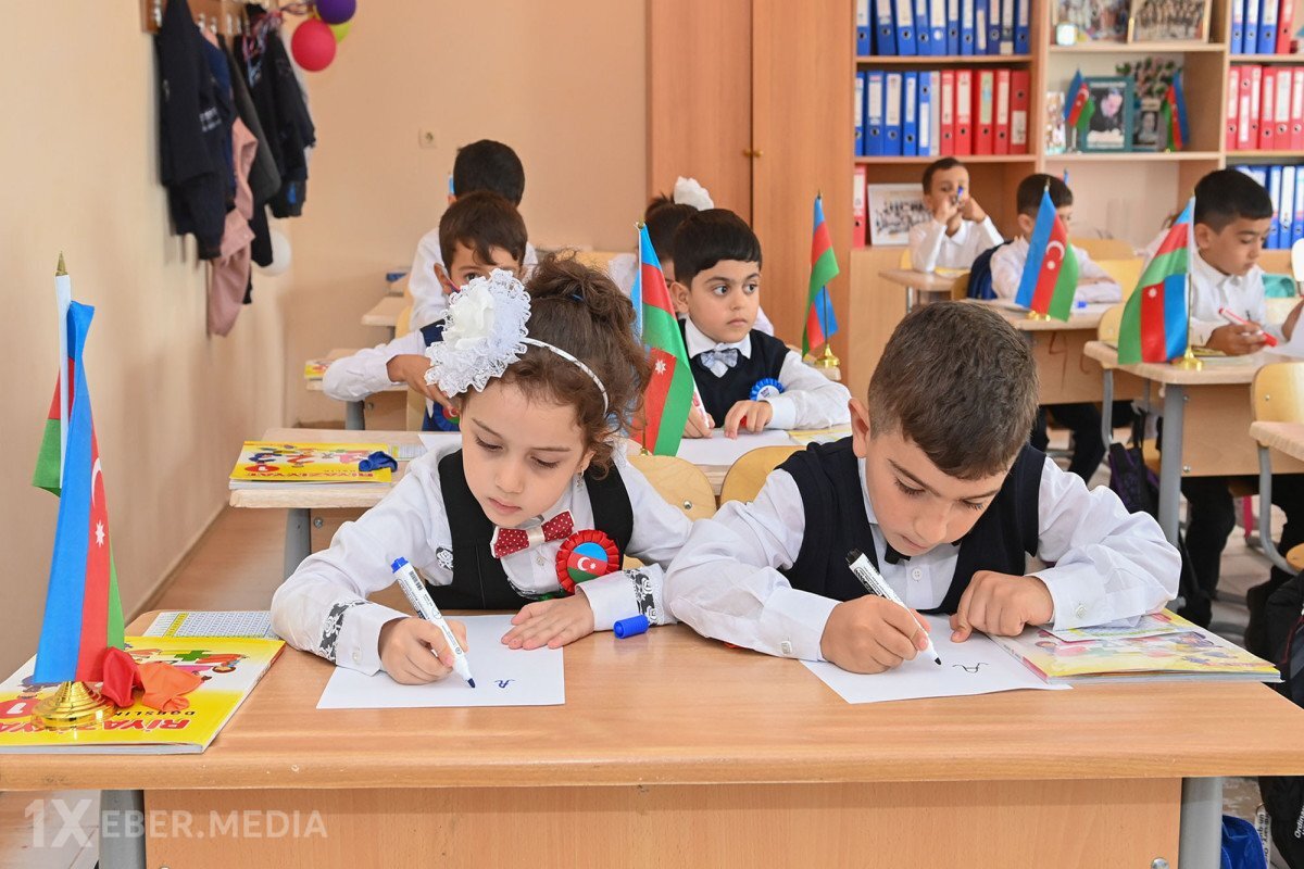 Məktəblərdə üç fənn BİRLƏŞİR