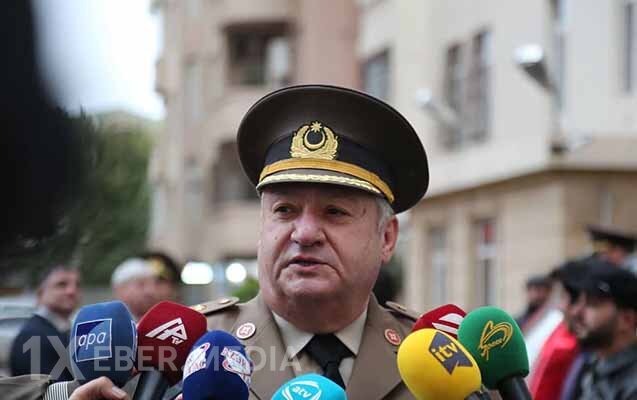 Təqaüdə göndərilən generalın yerinə mayor təyin edildi