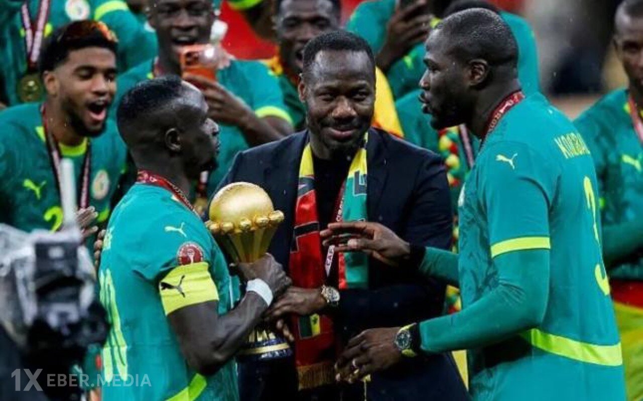 Baş məqçi 5 oyunluq cəzalandırıldı