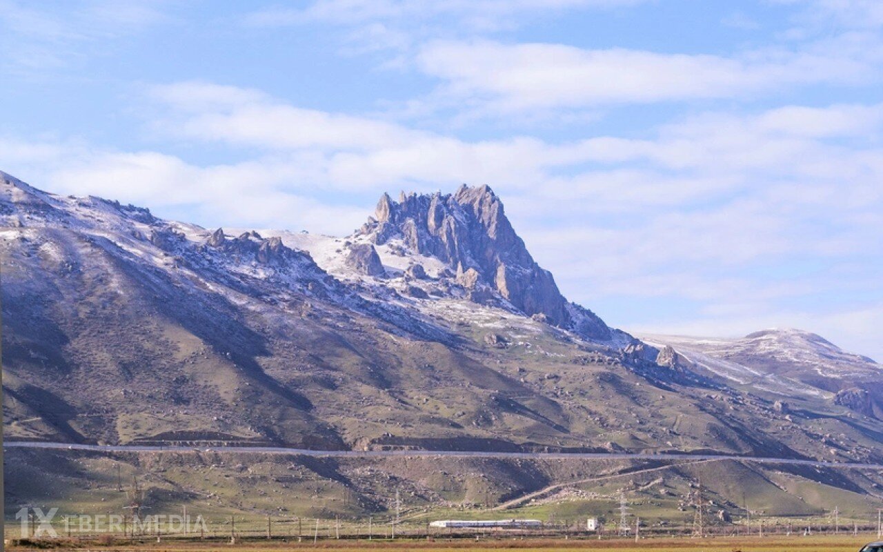 Beşbarmaqda qədim karvansaray aşkarlandı - FOTOLAR