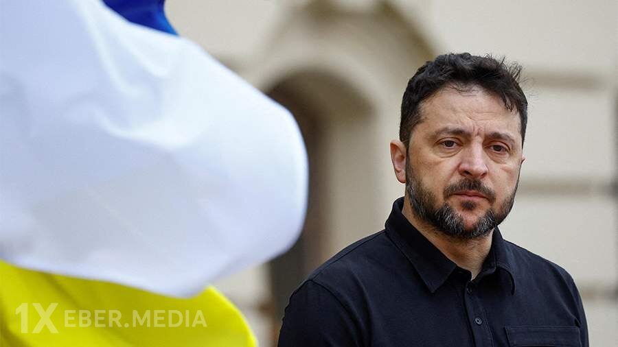 Zelenski Aİ rəhbərliyi ilə görüşmək üçün Kiprə gəlib