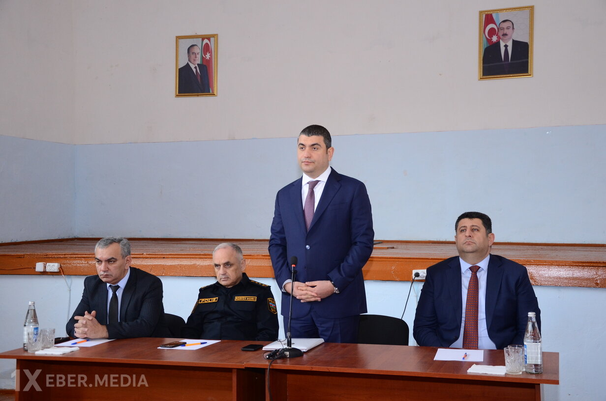 Elşən Həsənli Mollakənd sakinləri ilə görüşdü