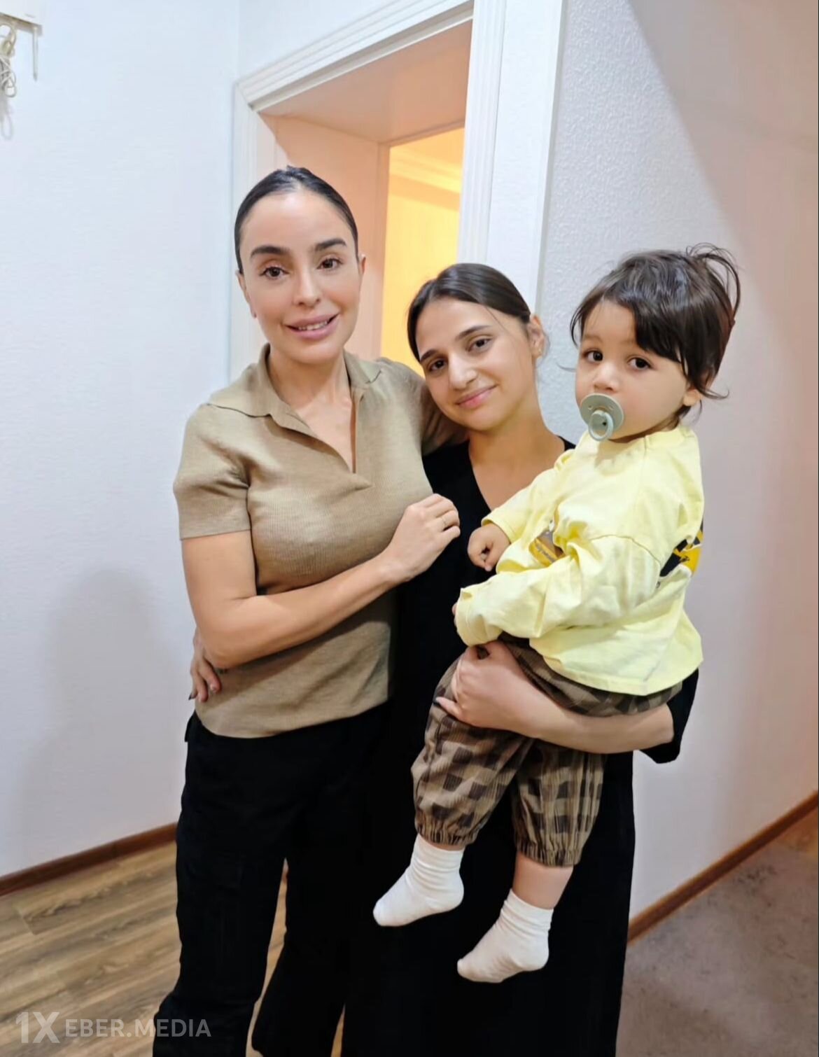 Leyla Əliyeva şəhid ailəsini ziyarət etdi