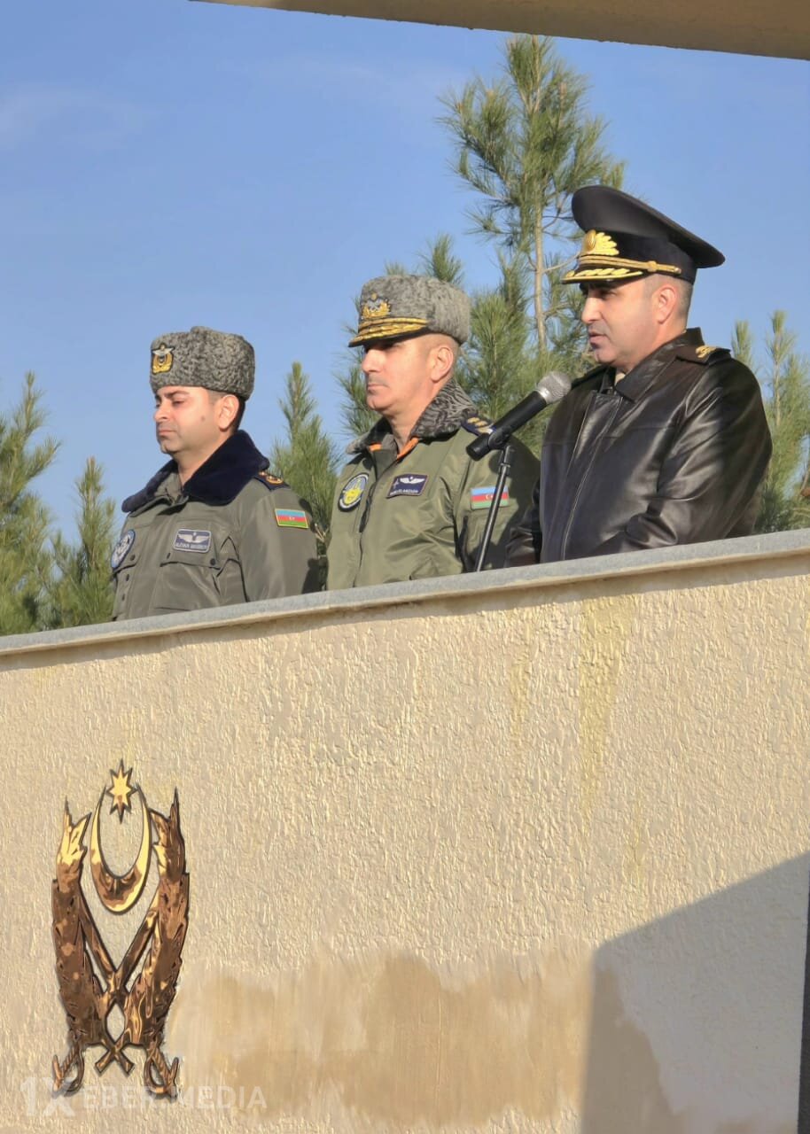 Bəhruz Əhmədov HHQ-nin qulluqçuları ilə görüşdü