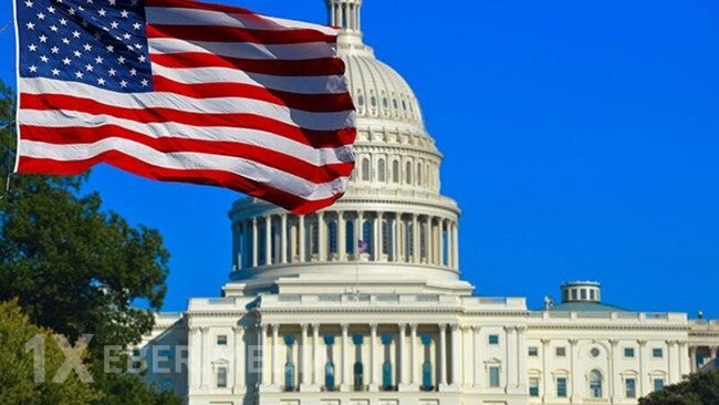 ABŞ rəhbərliyi Venesuela ilə bağlı hərbi planları müzakirə edib