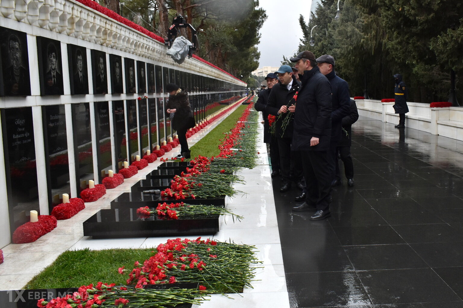 Yasamal rayon ictimaiyyəti 20 Yanvar şəhidlərini yad etdi - Fotolar