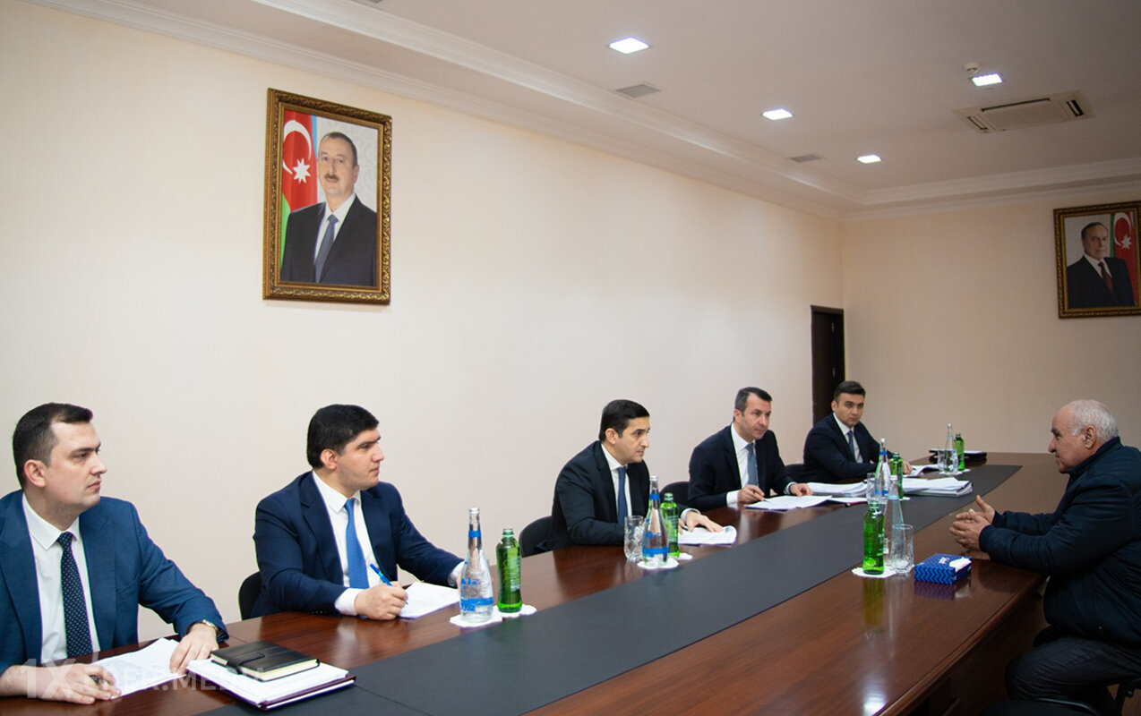 Nazir Salyanda vətəndaşları qəbul etdi