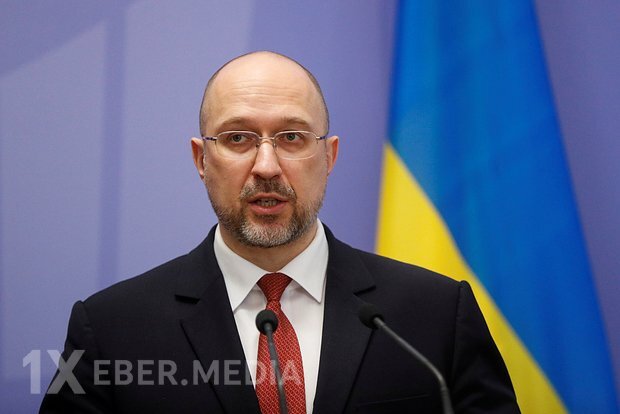 Rada Ukraynanın keçmiş müdafiə nazirinin səfərbərliyini təsdiqləyib