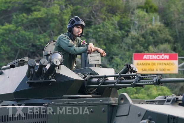 Franken ABŞ-ın Venesuelada beynəlxalq hüququ pozduğunu bildirib