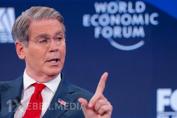 ABŞ Maliyyə Nazirliyi Çinin Venesuela neftinə çıxışını itirdiyini bildirib