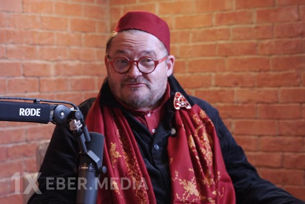 Rusiyanı tərk edən televiziya aparıcısı mühacirət edən məşhurlara qarşı edilən tənqidləri izah etdi