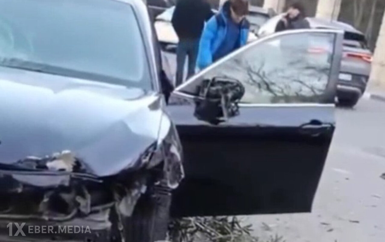 Avropa Azərbaycan Məktəbinə şagird daşıyan sürücü qıcolma keçirdi - Video