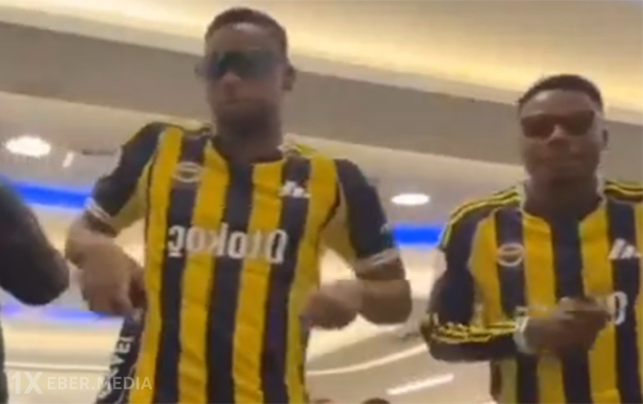 “Fənərbaxça”nın futbolçularının qalibiyyət rəqsi - Video