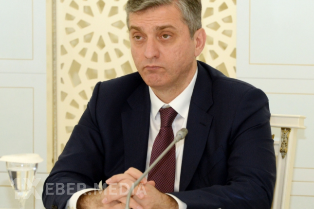 Hesablama Palatası 31,6 ton benzin almaq istəyib: Tender niyə ləğv edilib?