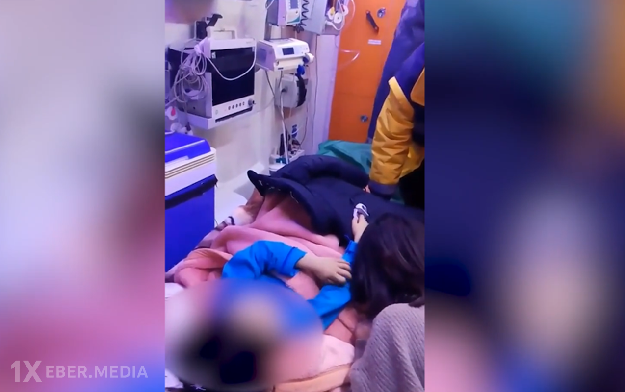 Xəstə uşağın təcili yardım maşınından düşürülməsi ilə bağlı açıqlama - Video