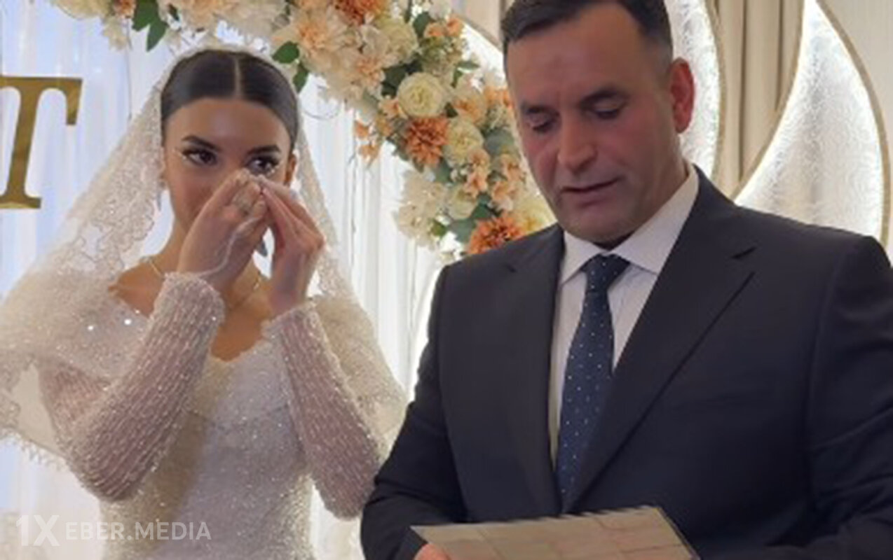 Qızı üçün yazdığı vəsiyyətnaməni toyunda oxudu - Video