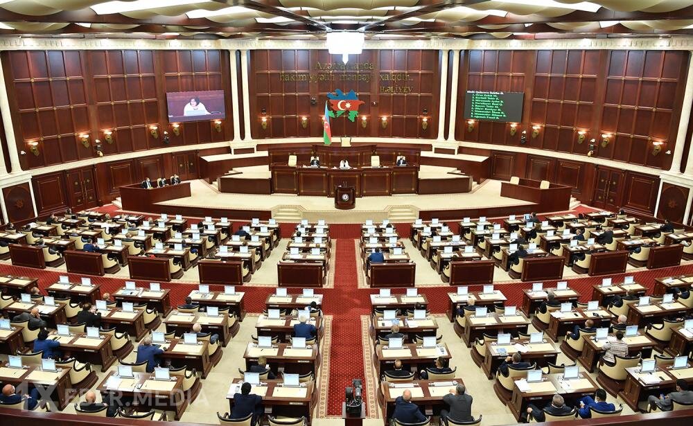 Hesablayıcı və İntizam komissiyalarının YENİ TƏRKİBİ