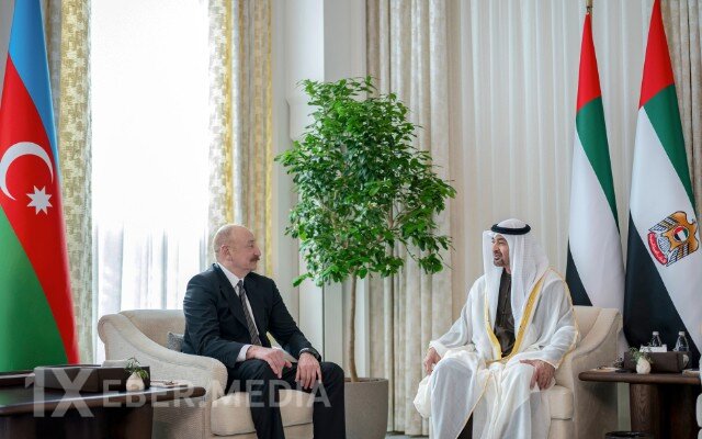 İlham Əliyev Al Nəhyanla görüşdü - FOTOLAR
