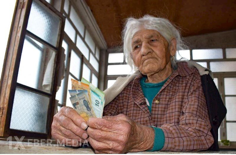 Dünya əhalisi qocalır, gənclər azalır: pensiya yaşının artması QAÇILMAZDIR