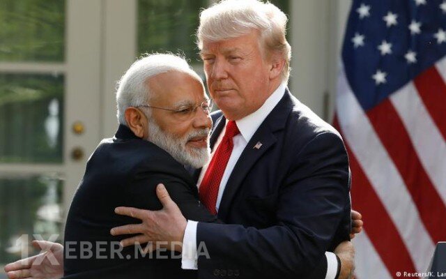 Hindistan Rusiya neftini Venesuelaya dəyişdi