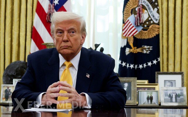 "Xamenei hazırda çox narahat olmalıdır" - Tramp