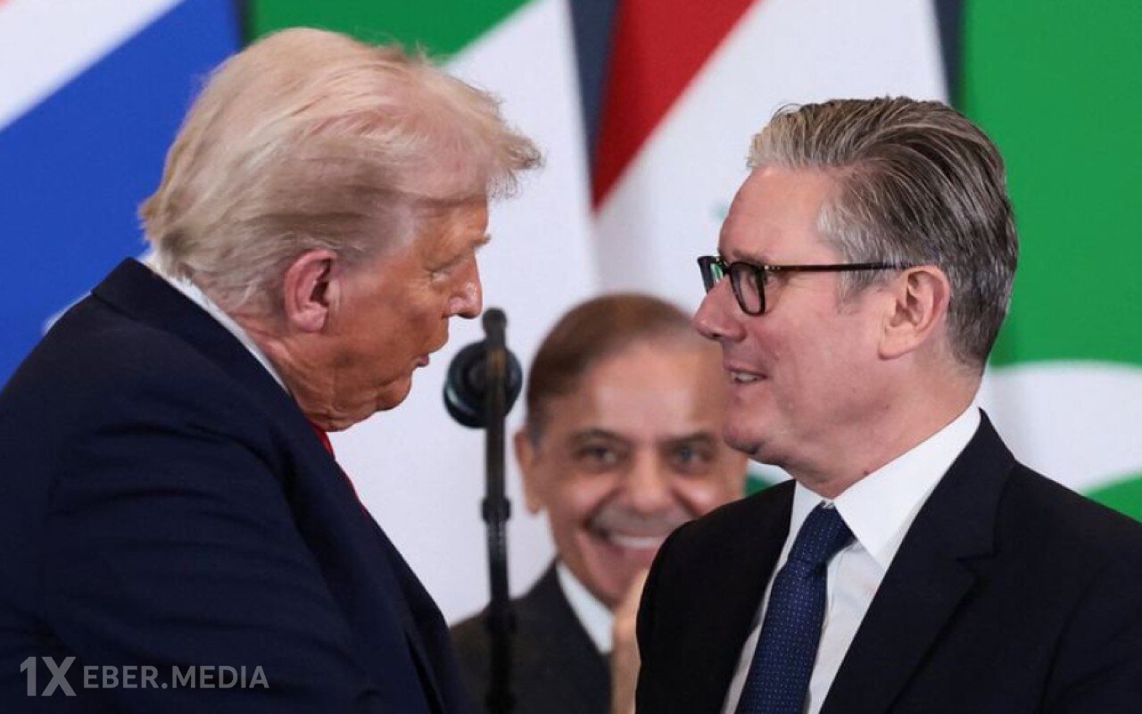 Tramp Starmerlə müzakirə apardı