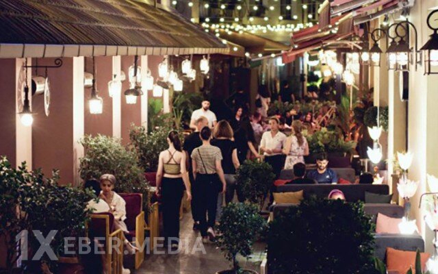 Tbilisinin 9 məşhur restoranı bağlandı