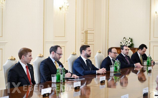 "Azərbaycanla ABŞ arasında yeni səhifələr açılır" - Vens