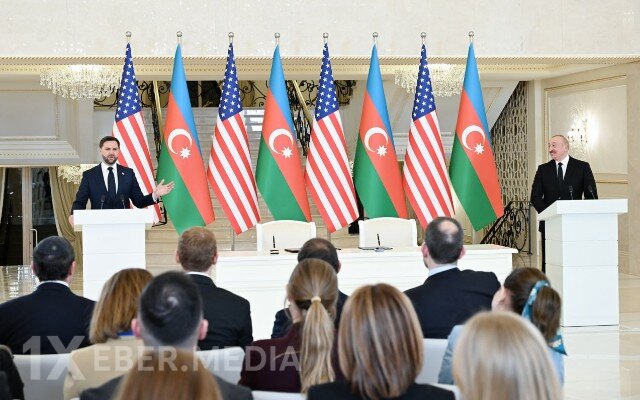 "Tramp kimi Əliyevin də türklər və israillilərlə yaxşı münasibəti var" - Vens