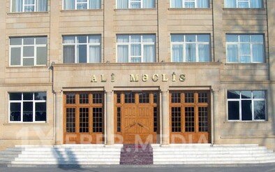 Naxçıvan deputatlarının etik davranış qaydaları dəyişdi