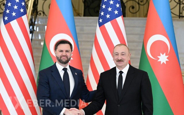 İlham Əliyevlə Vensin görüşündən eksklüziv kadrlar - VİDEO