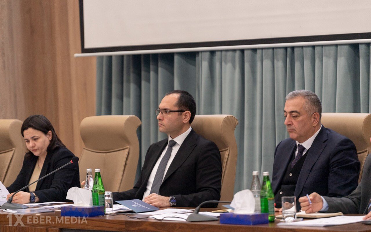 Nazir müşavirə keçirdi - Bu məsələlər müzakirə edildi (FOTOLAR)