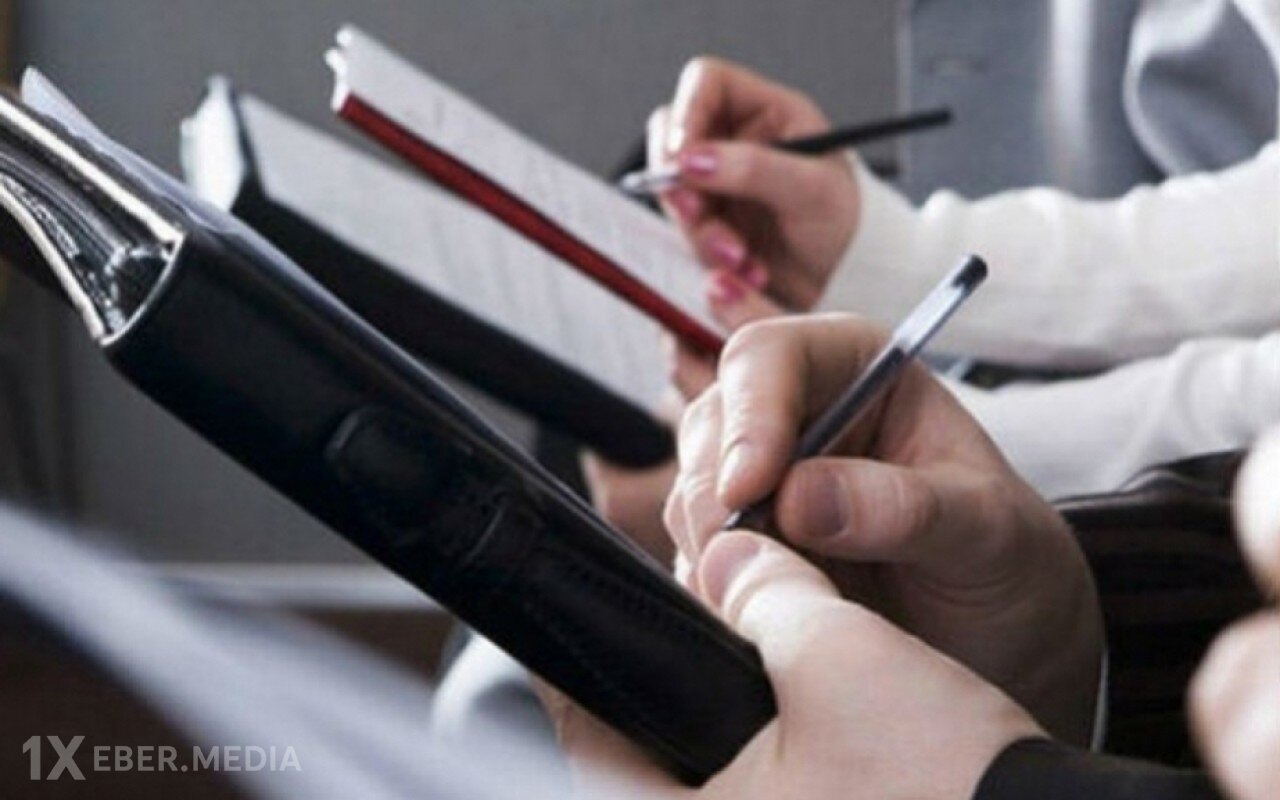 Dövlət orqanlarında 17 vakant vəzifə daxili müsahibəyə çıxarıldı