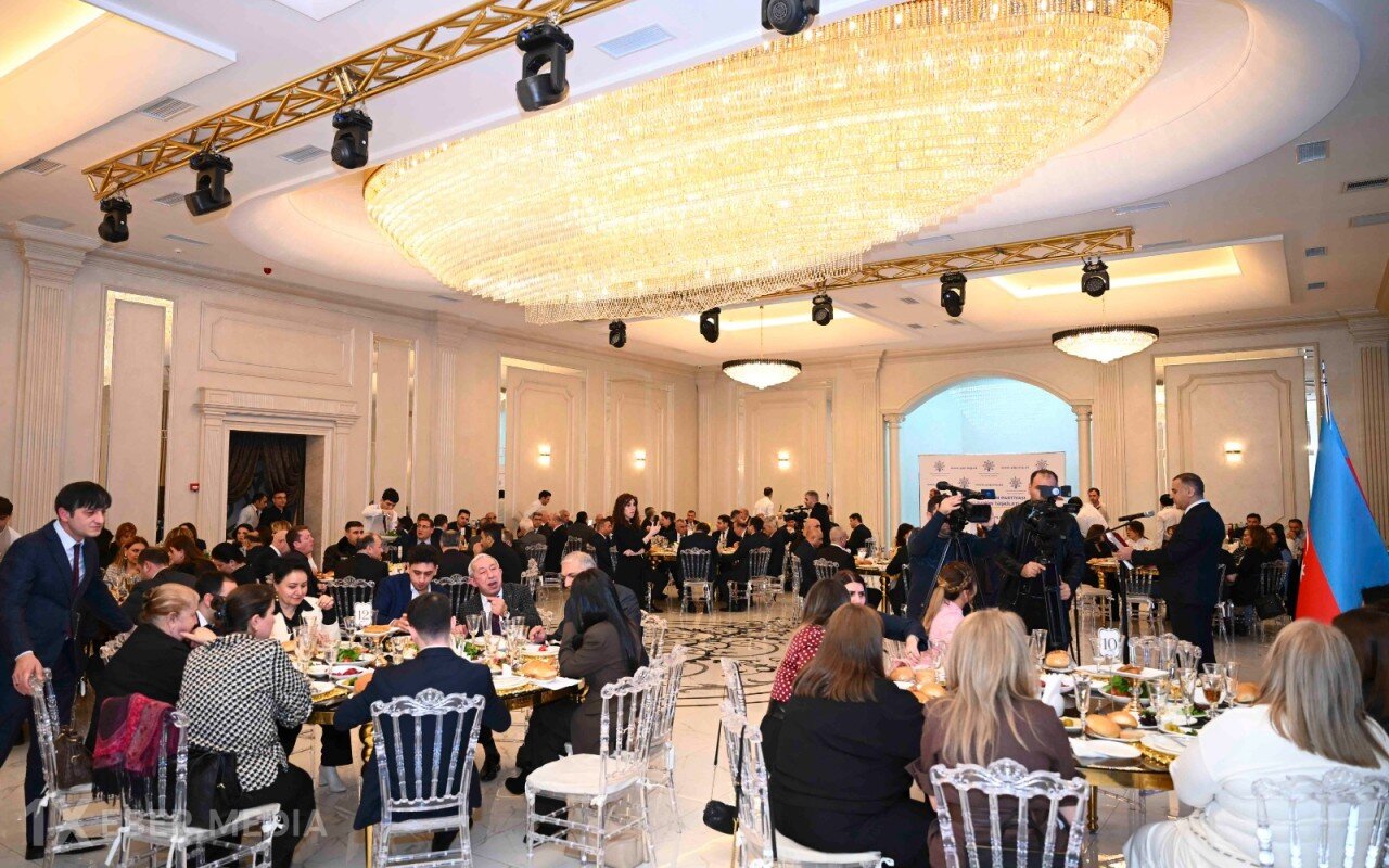 YAP Xətai rayon təşkilatının təsis olunmasının 33 illiyi qeyd edilib - FOTOLAR