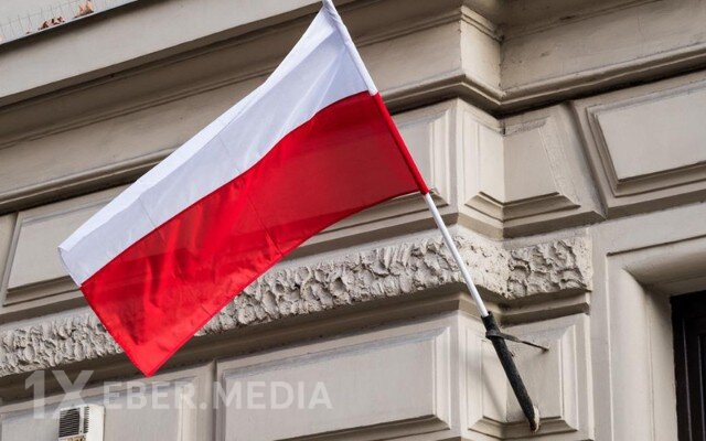 Polşa vətəndaşlarını Rusiyanı tərk etməyə çağırdı