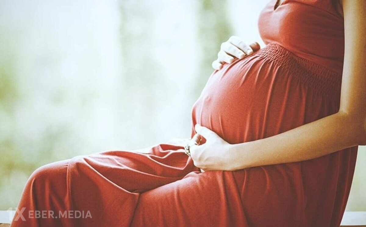 Sosial şəbəkələrdə surroqat ana "ovu”...