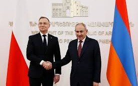 Paşinyan Polşa prezidenti ilə regional məsələləri müzakirə etdi