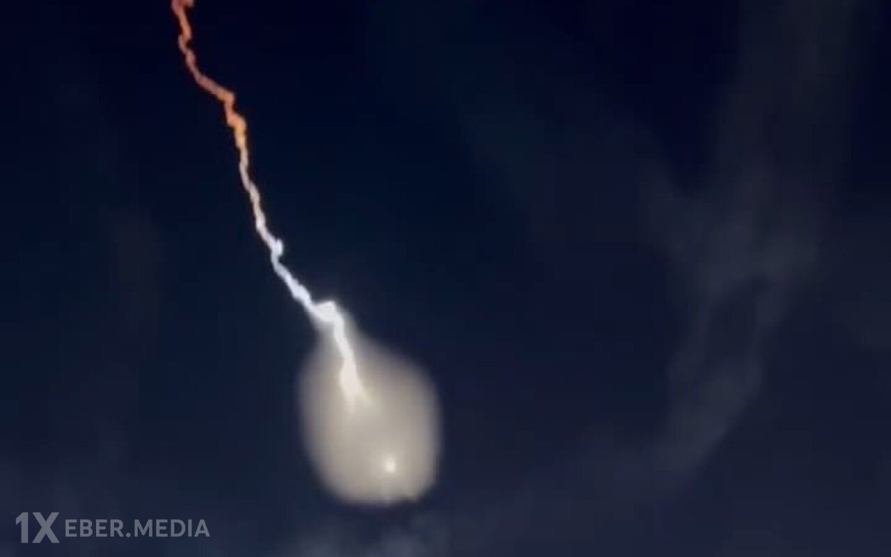 İran "Fəttah" hipersəs raketlərindən istifadə etdi - VİDEO