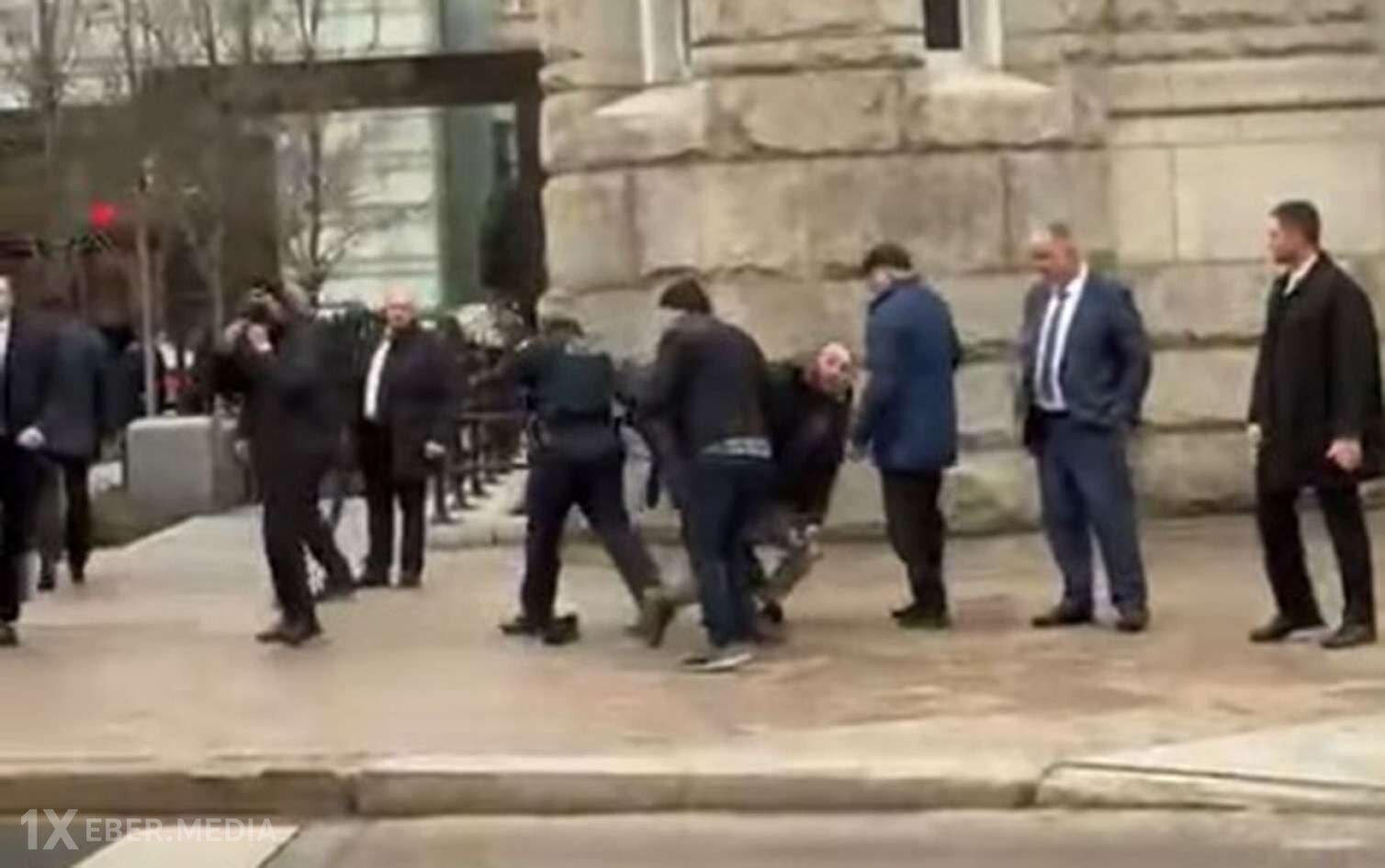 Əliyevin Mühafizə Xidməti müdaxilə etdi - ABŞ Mühafizə Xidmətinin isə cavabı...