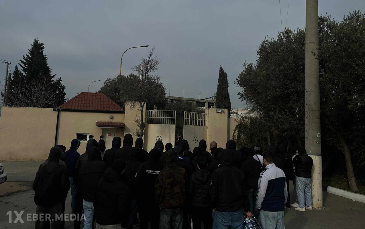 “Neftçi” “Qarabağ” azarkeşlərini stadiona buraxmadığına görə cəzalandı
