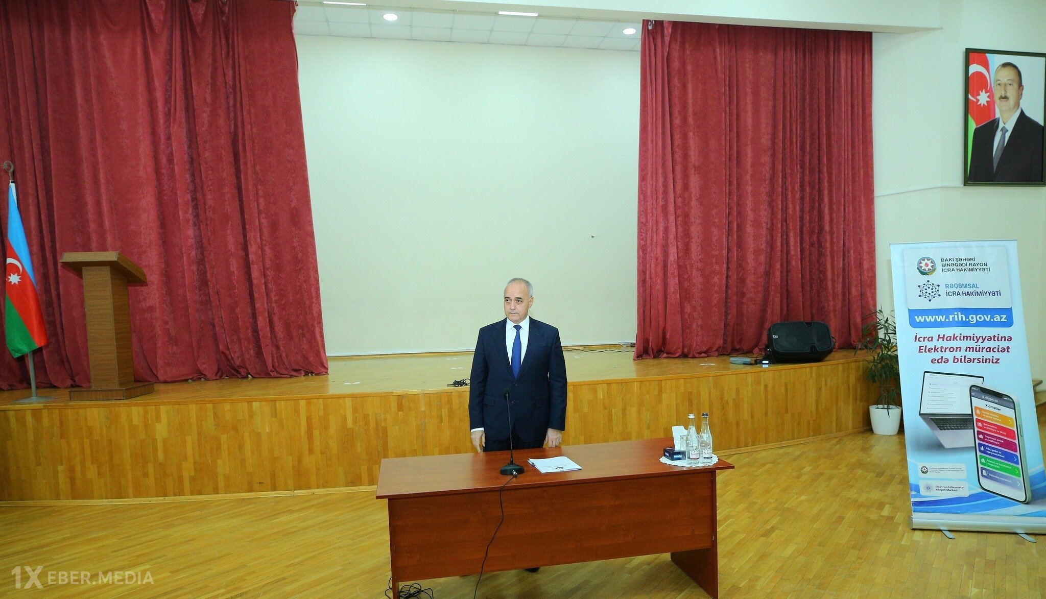 Elxan Allahverdiyev Binəqədi  sakinləri ilə görüşdü