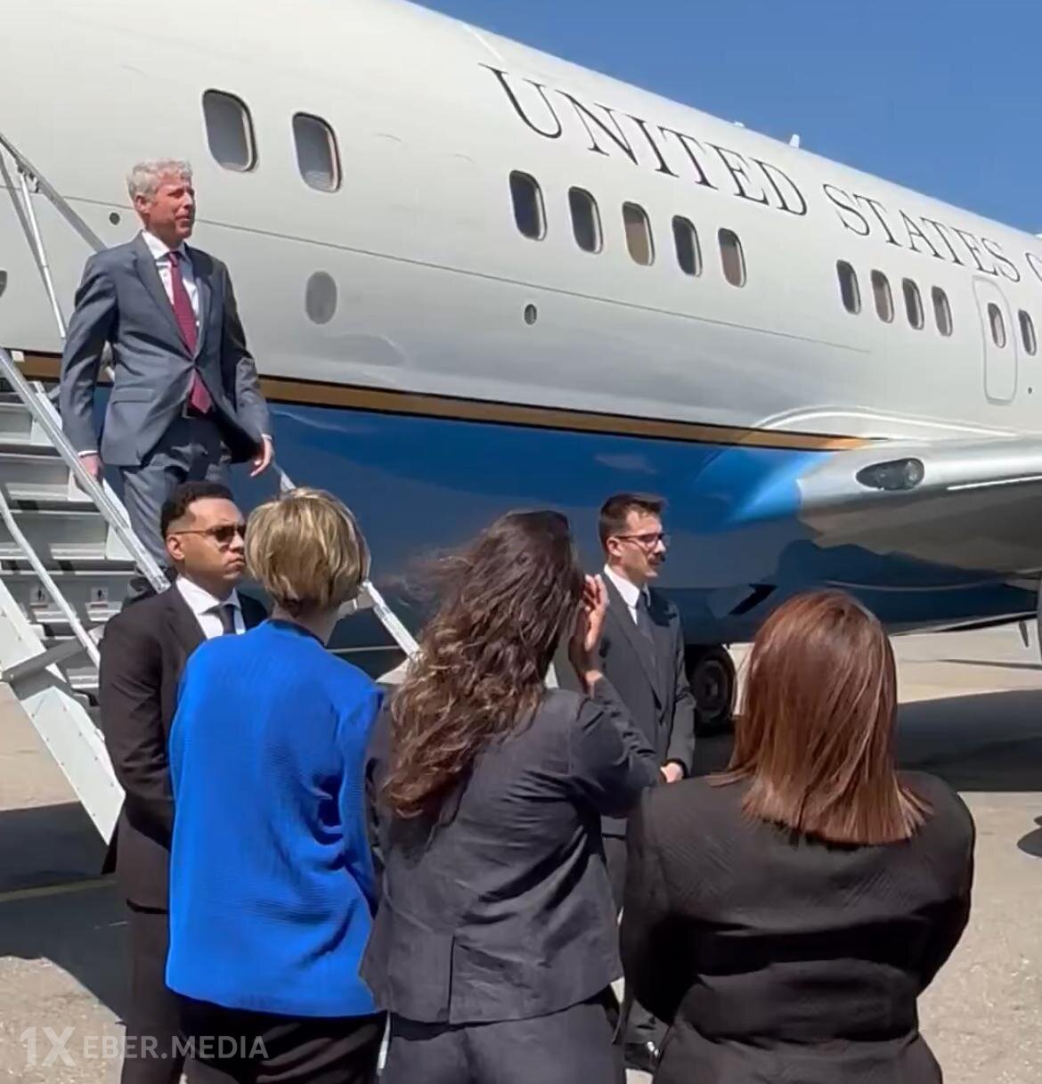 Chris Wright Venesuellada səfərdədir