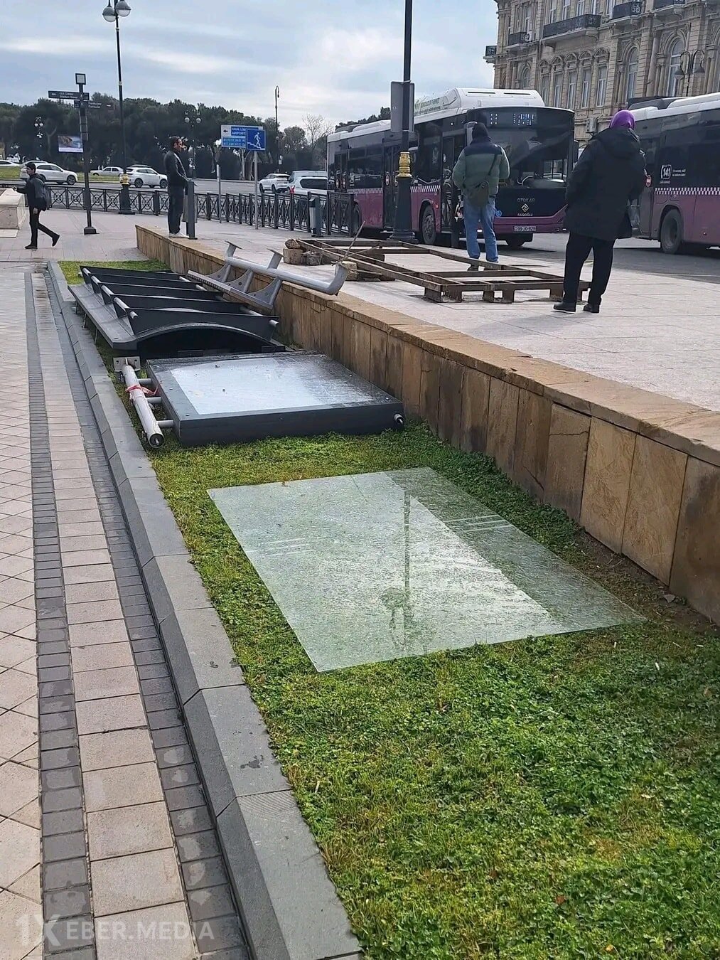 “AYNA”-nın 12 min manata quraşdırdığı dayanacaq uçub