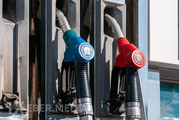 Rusiyada benzinin qiyməti hökumətin qərarından sonra xeyli aşağı düşüb