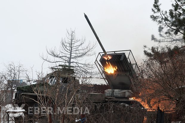 Soyuq müharibənin Qərbin MDB ölkələri ilə münasibətlərinə təsiri "Rusiyanın təcrid olunması" ifadəsi ilə izah olunurdu