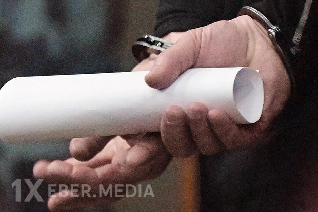 Öz şücaətləri ilə məşhur olan Sovet buzqıran gəmisinə qaçaqmalçılıq yolu ilə çatdırılıb