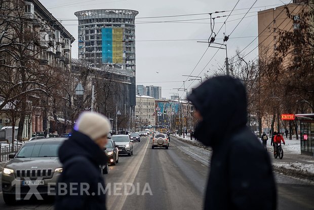 Kiyev sakinləri magistral yolu bağladılar