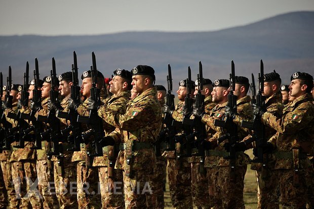 İran NATO-nun hərbi obyektinə zərbə endirib